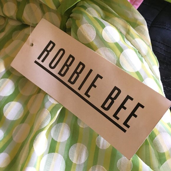ROBBIE BEE ๐ช Fit & Flare green polka dot dress ๐ช NEW WITH TAGS!! - Picture 11 of 12